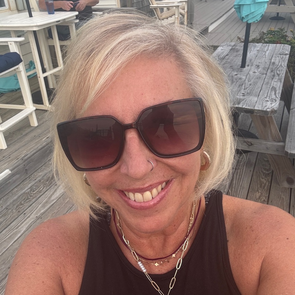 Meet your Posher, Nancey